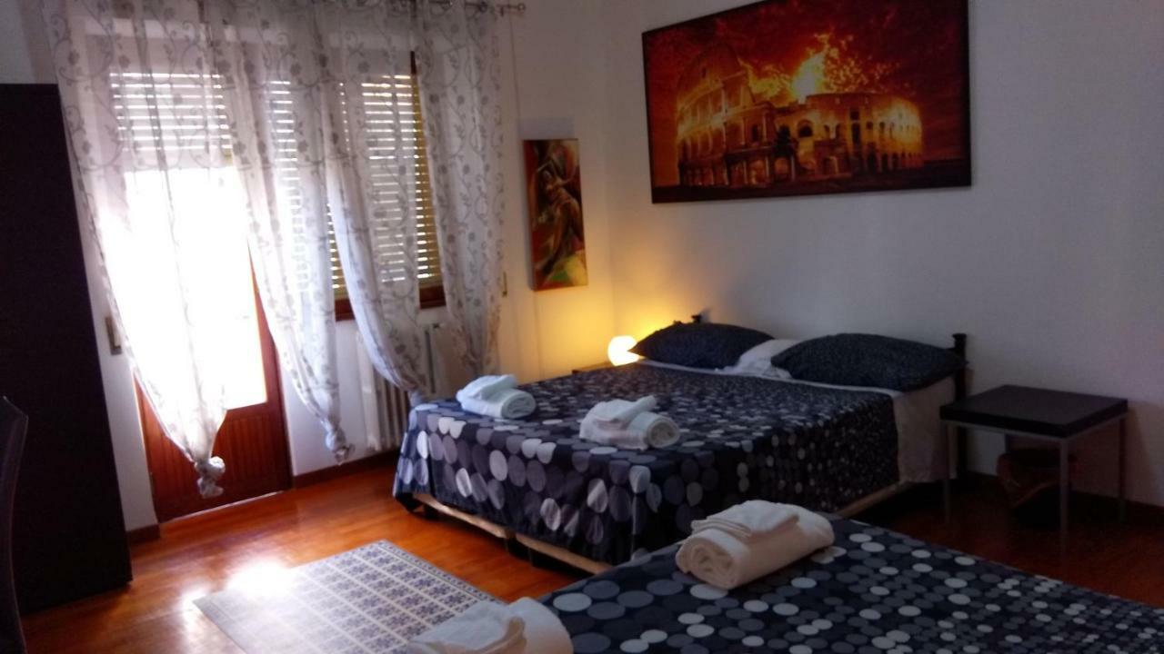 Cornelia Relais Bed & Breakfast Rome Bagian luar foto